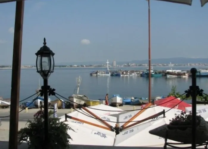 Хотел станкоф 3*