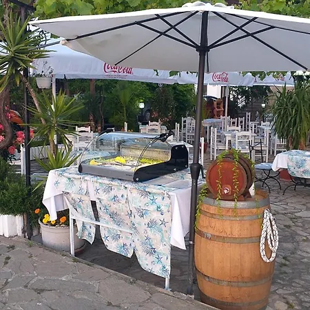 Stankoff فندق نيسيبار